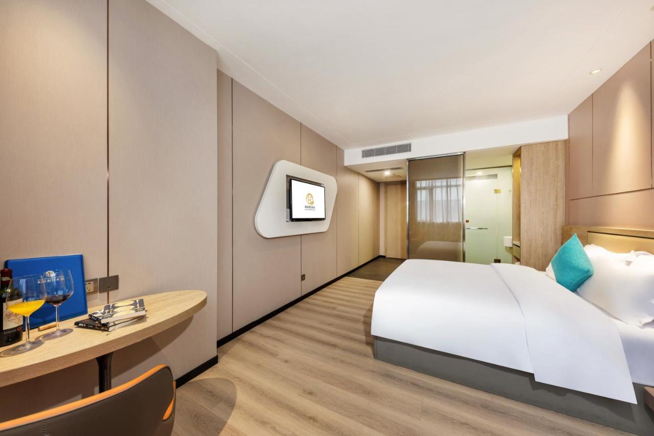 Qianhai Holiday Hotel เซินเจิ้น ภายนอก รูปภาพ