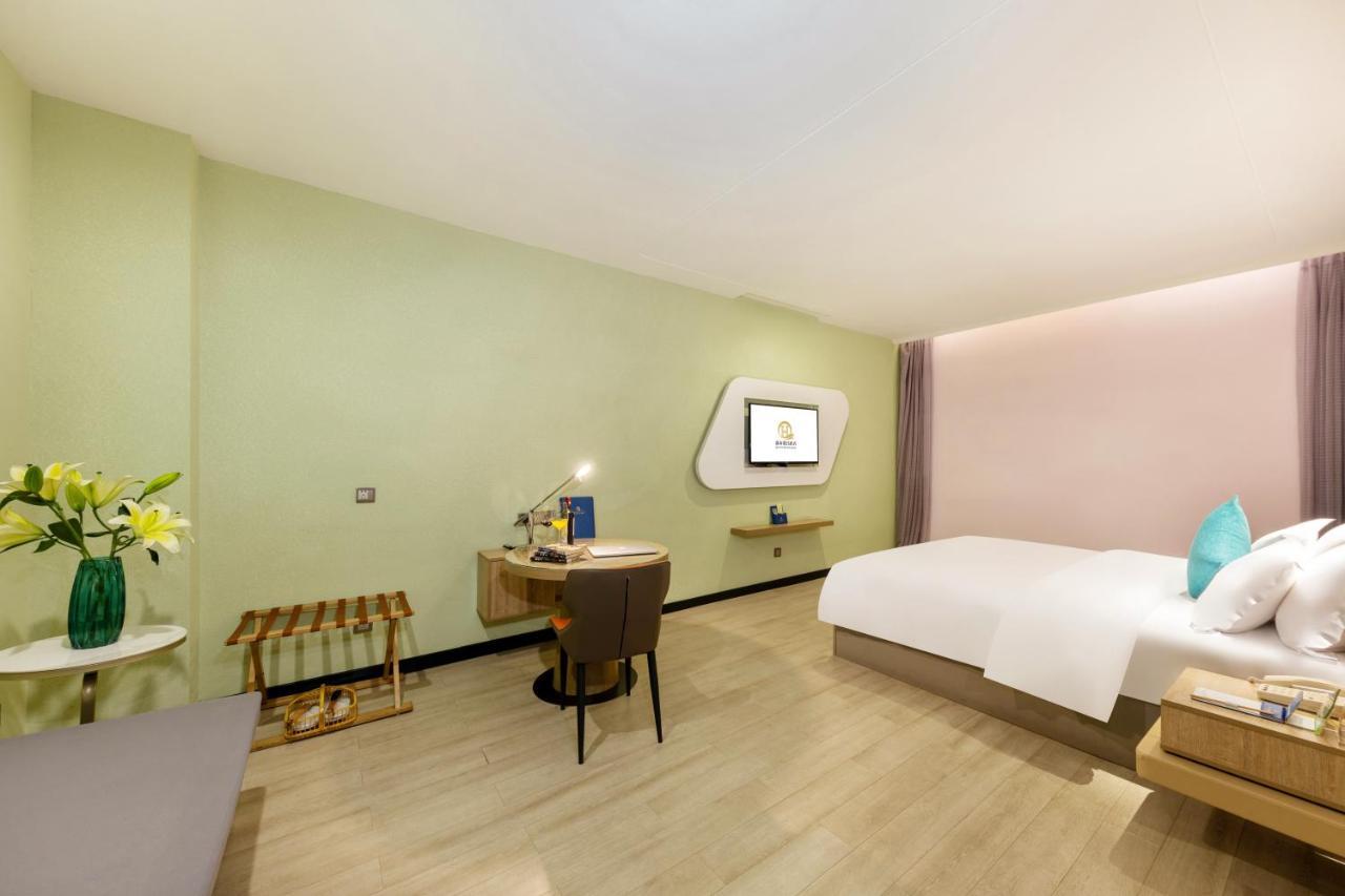 Qianhai Holiday Hotel เซินเจิ้น ภายนอก รูปภาพ