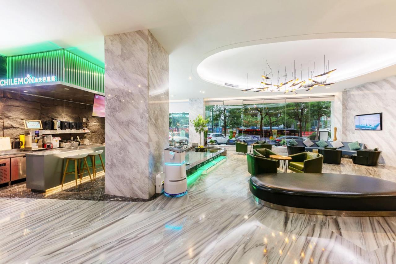 Qianhai Holiday Hotel เซินเจิ้น ภายนอก รูปภาพ